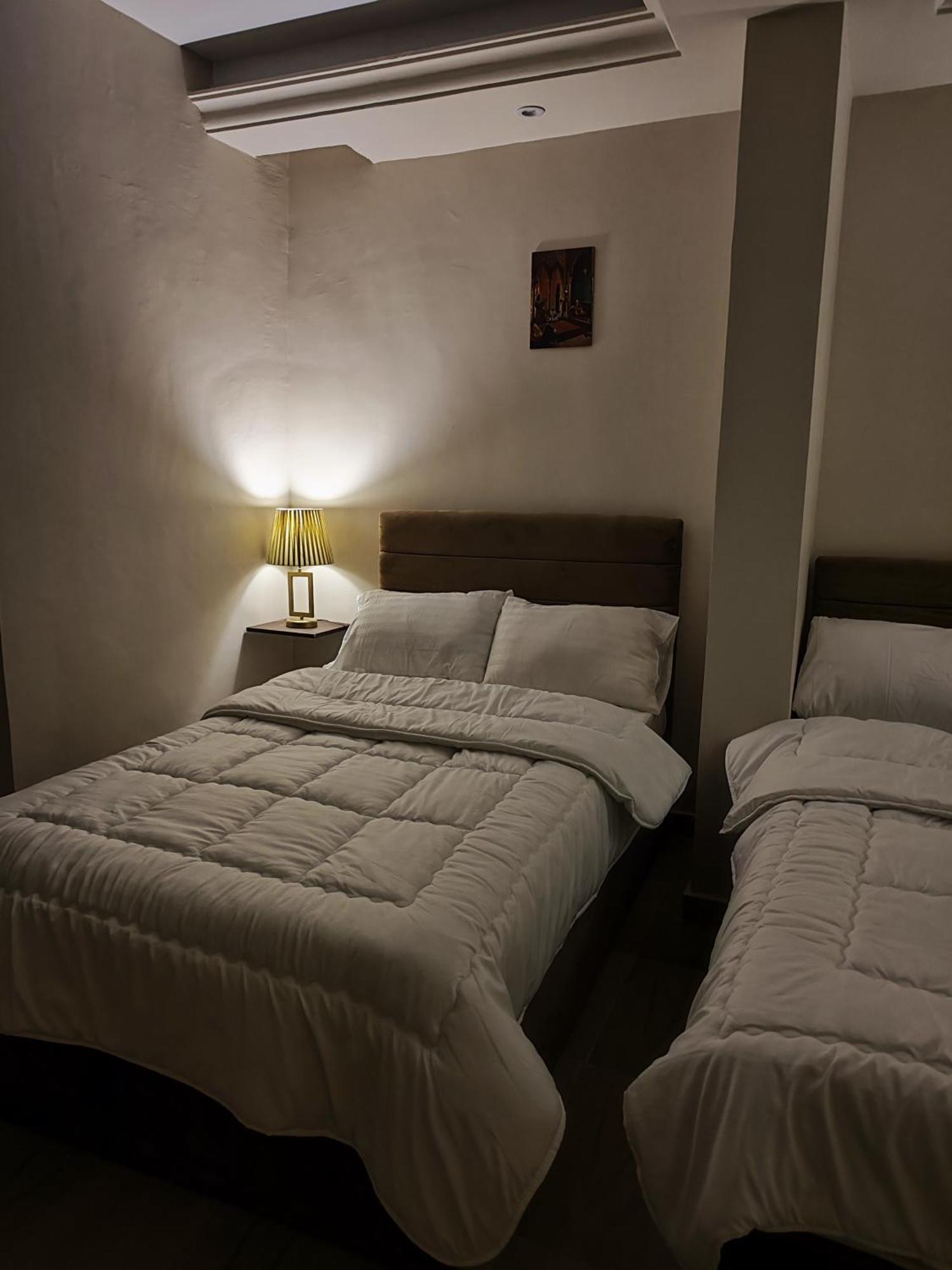Hur Pyramids Land Inn Kafrat al Jabal Экстерьер фото